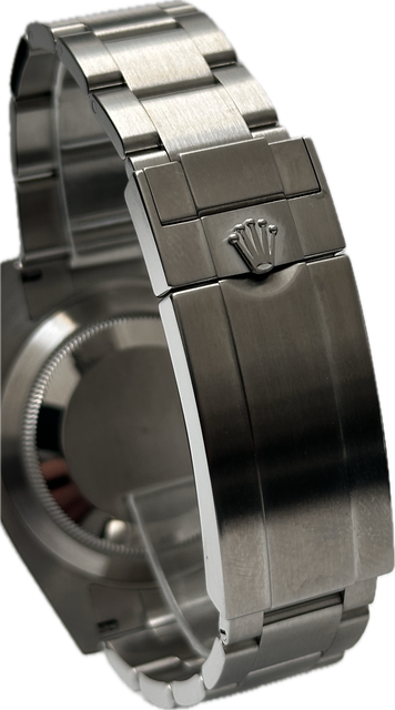 Rolex Submariner 124060 Image 5